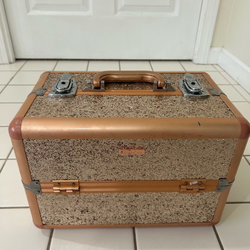 Sephora Glittery Gold and Tan Makeup Case
